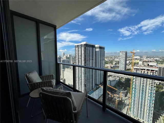 601 NE 1st Avenue 3704, Miami, FL 33132