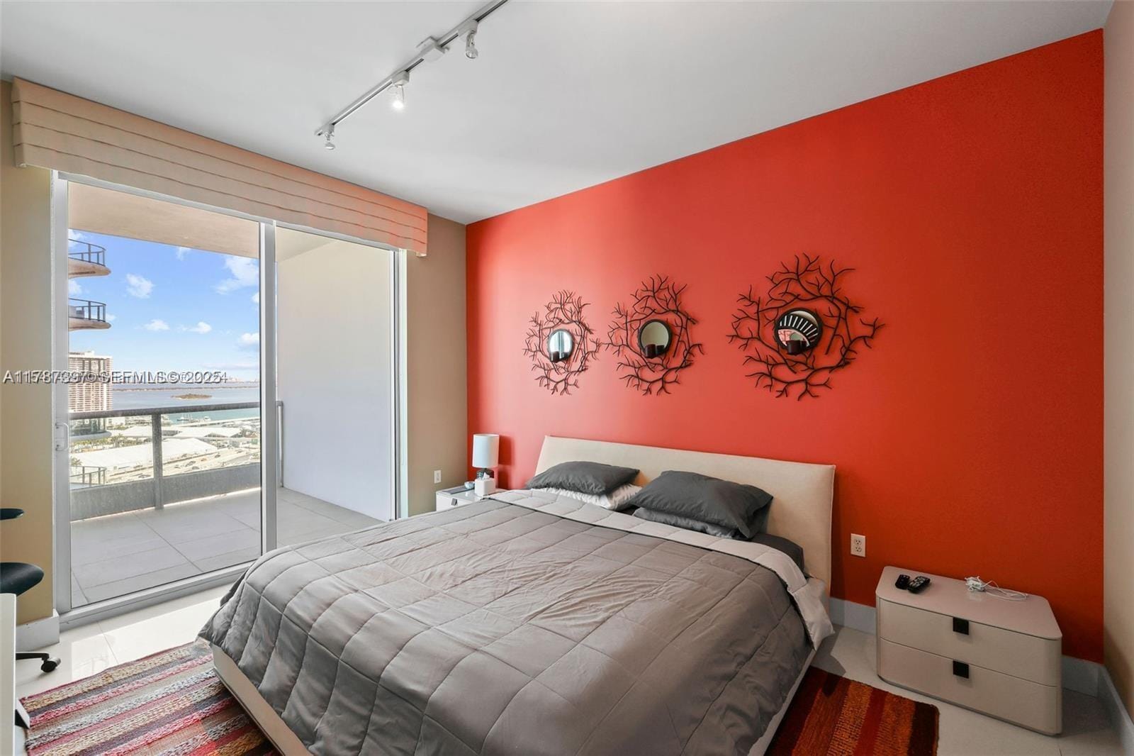 900 Biscayne Boulevard 2410 — photo 11