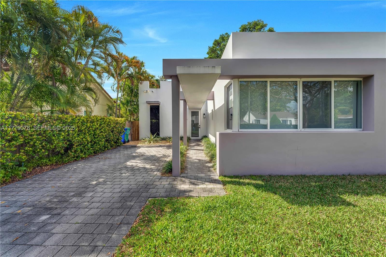 548 NE 70th Street, Miami, FL 33138 photo 2
