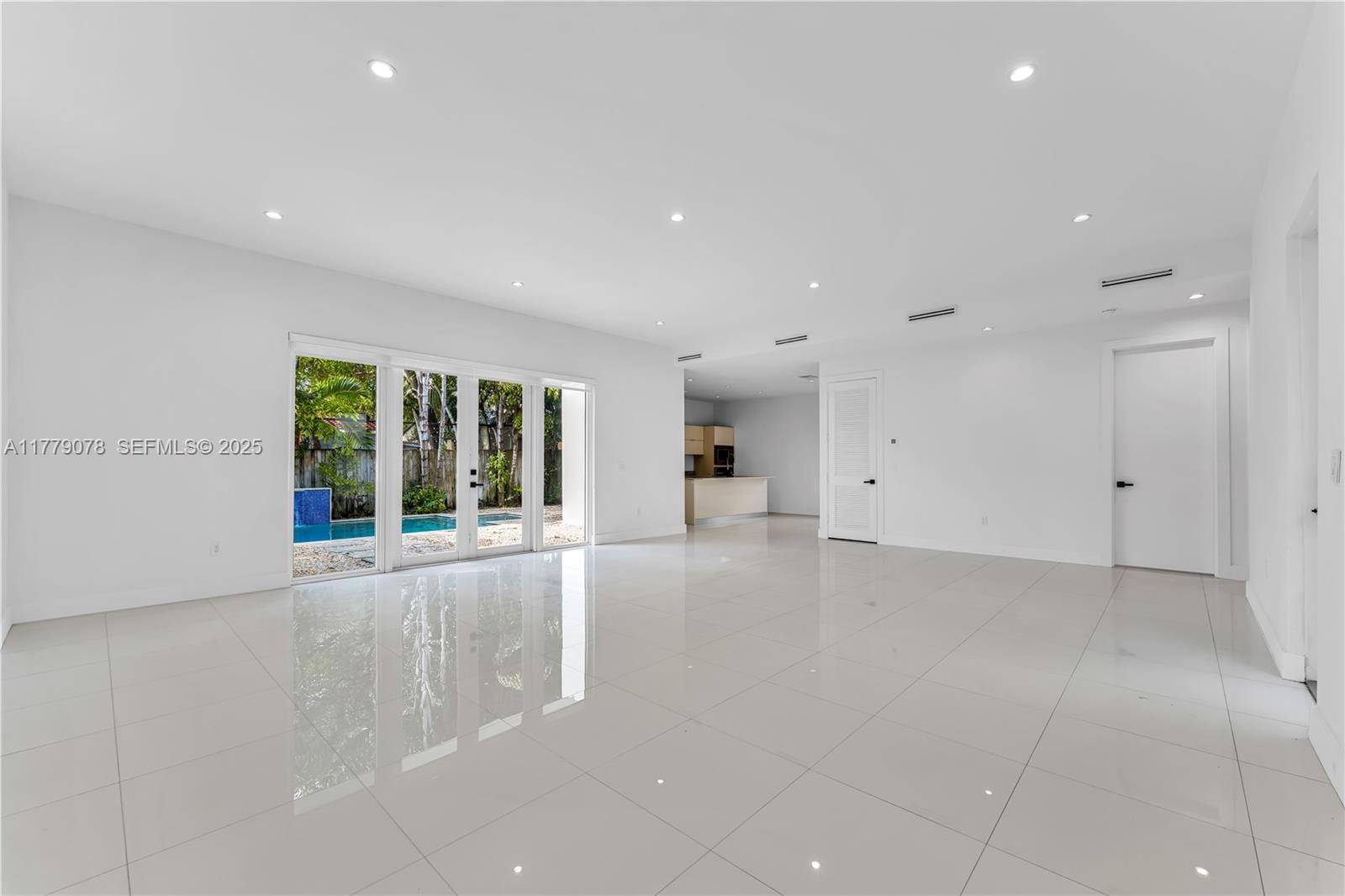 548 NE 70th Street, Miami, FL 33138 photo 9