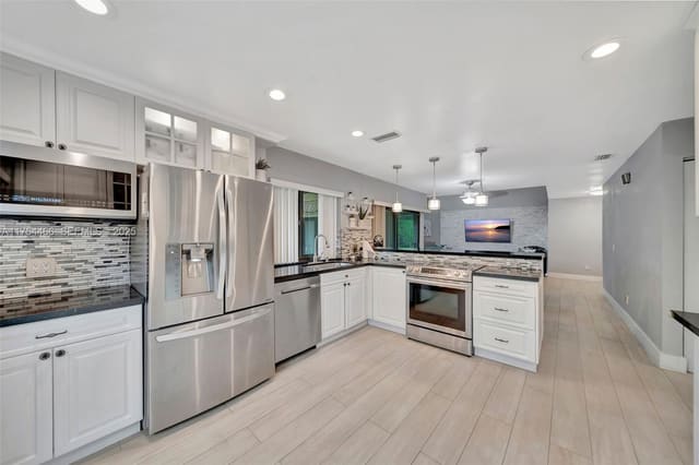 13456 SW 108th St N Circle, sold in Crossings Sec 4 The, Miami, FL