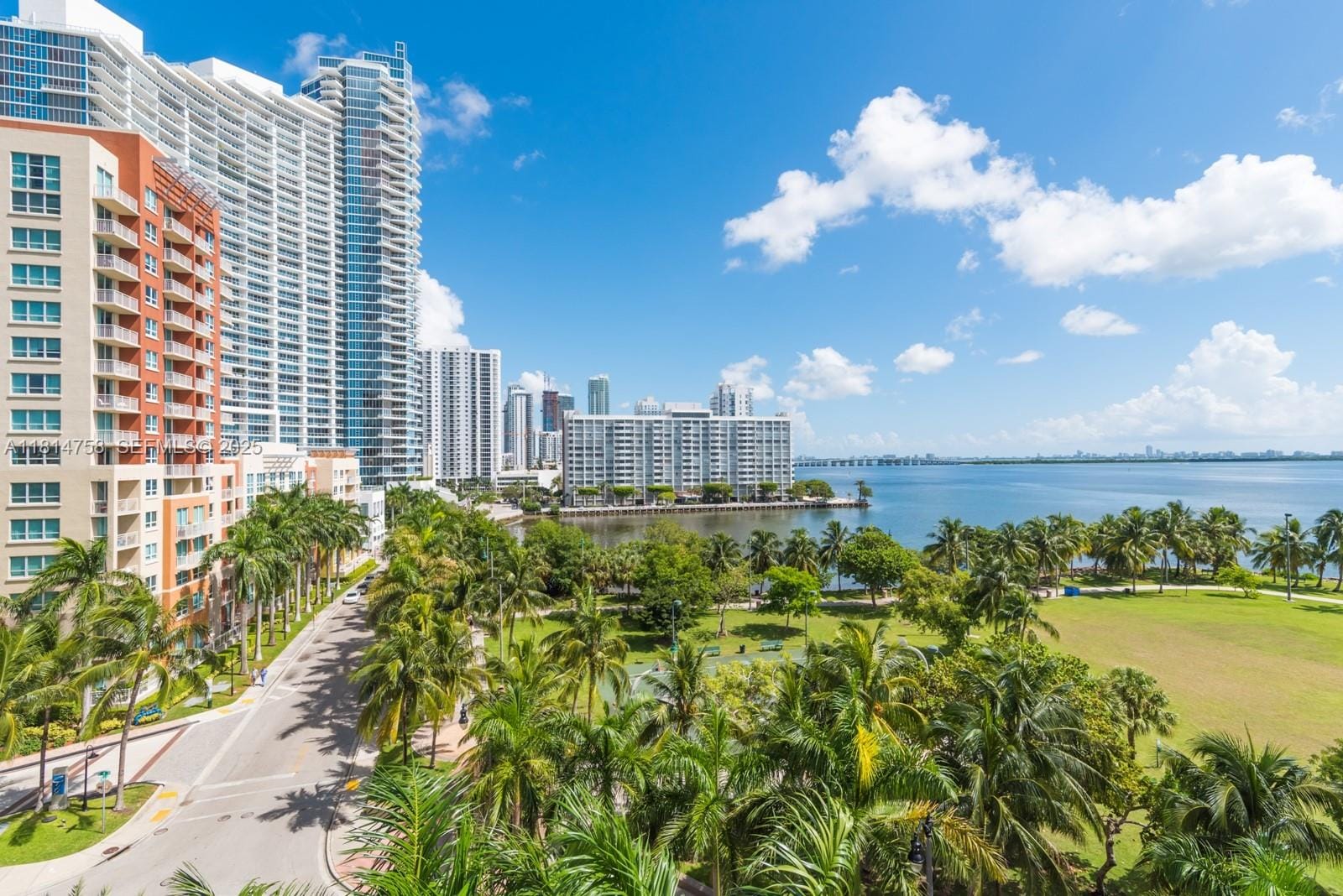 2000 N Bayshore Drive 1011, Miami, FL 33137 photo 19