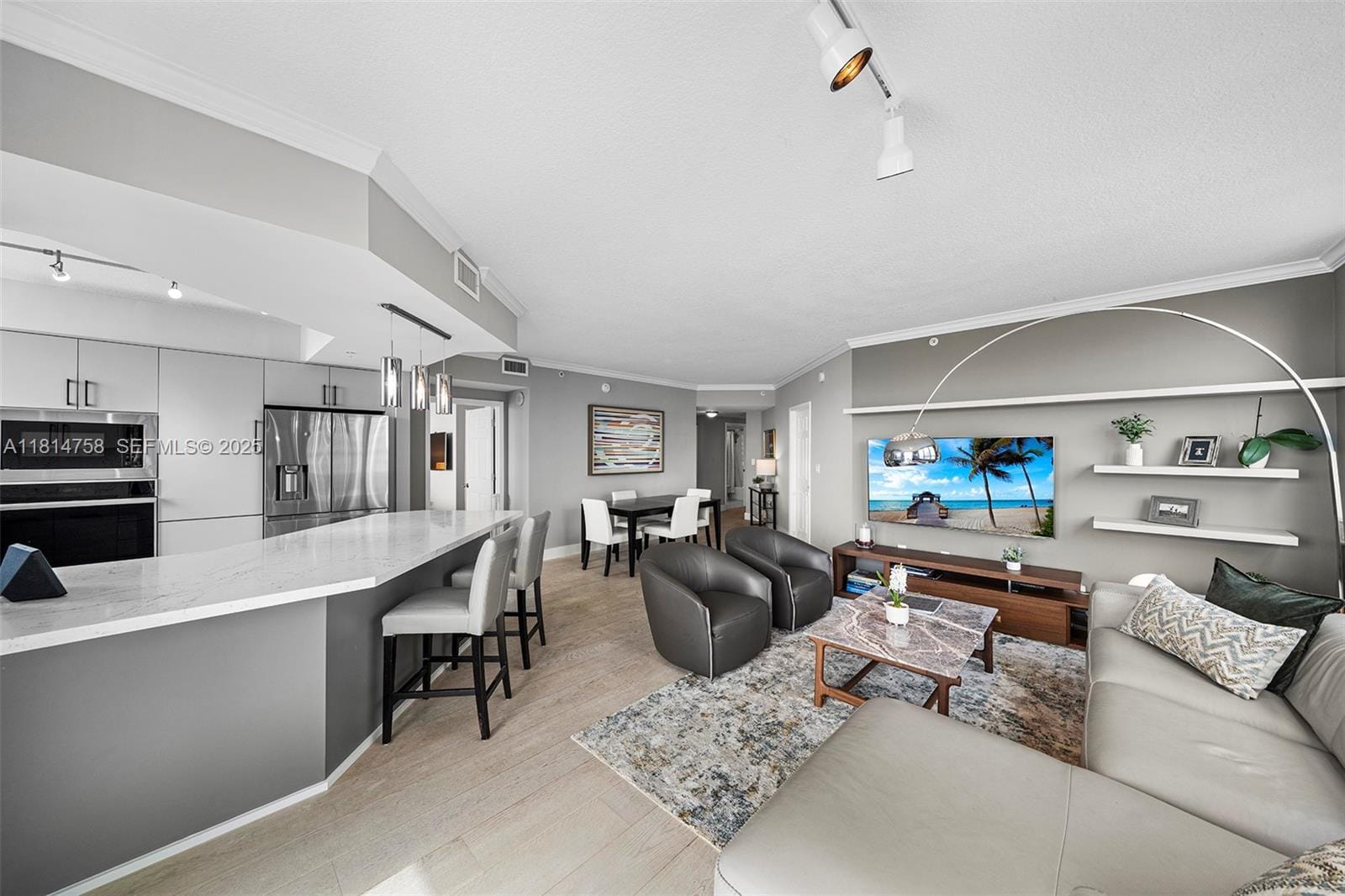 2000 N Bayshore Drive 1011, Miami, FL 33137 photo 4