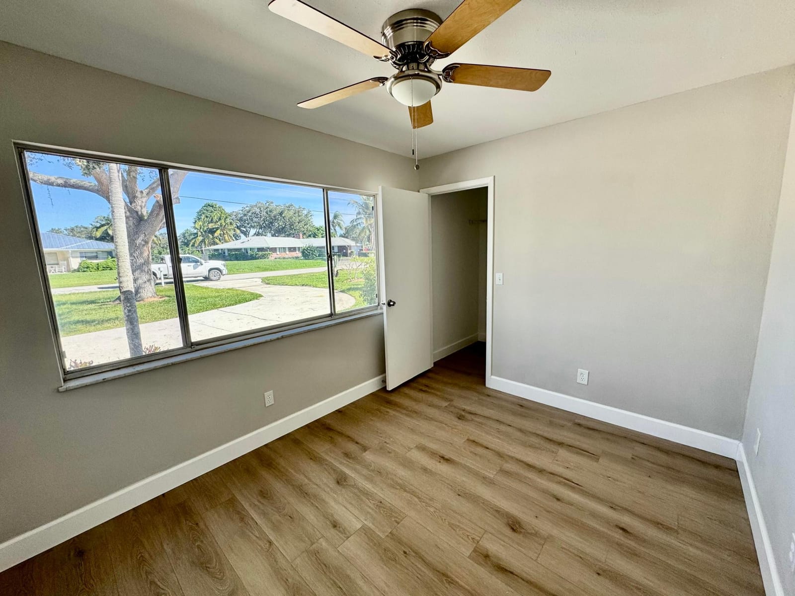 2143 4th Court SE, Vero Beach, FL 32962 photo 11