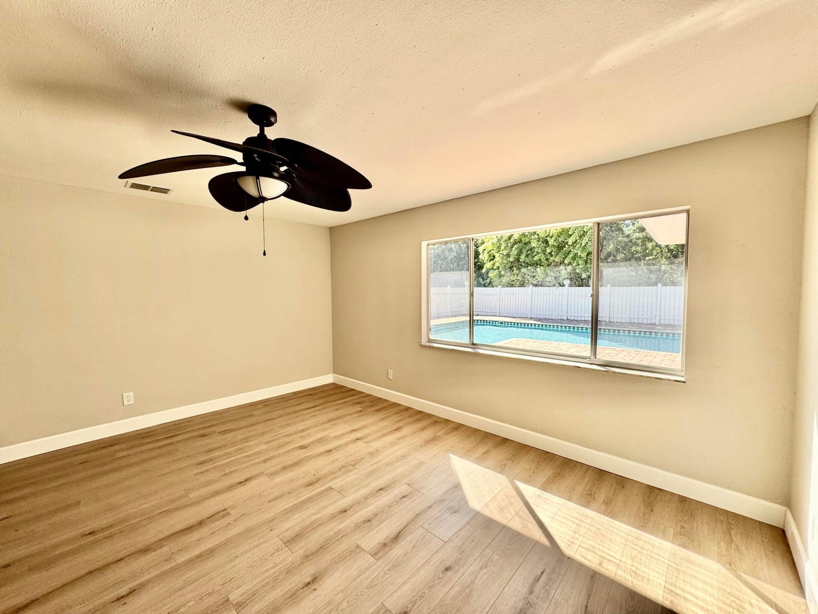 2143 4th Court SE, Vero Beach, FL 32962 photo 17