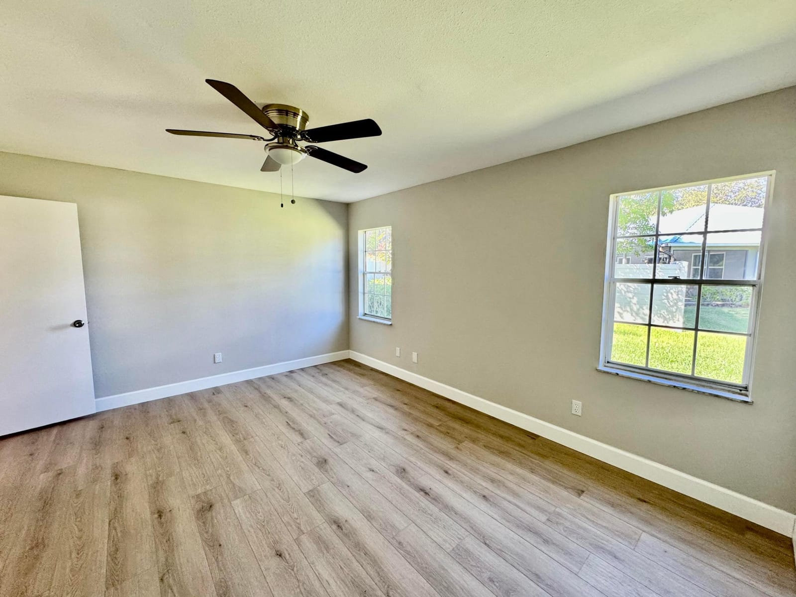 2143 4th Court SE, Vero Beach, FL 32962 photo 10