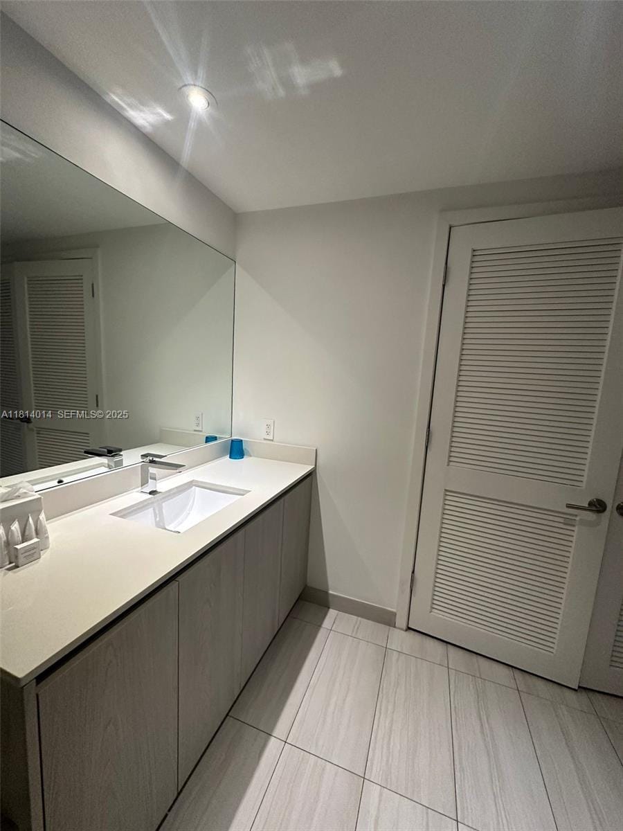 4010 S Ocean Drive R1707 — photo 8