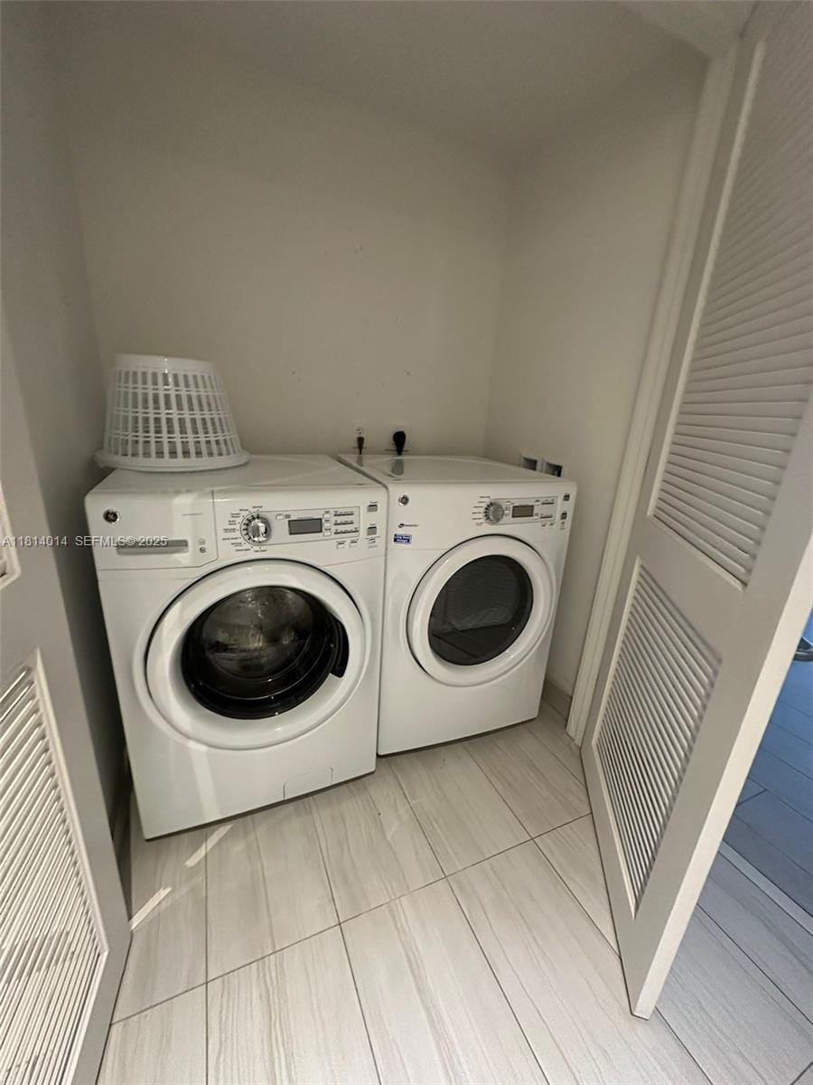 4010 S Ocean Drive R1707 — photo 10