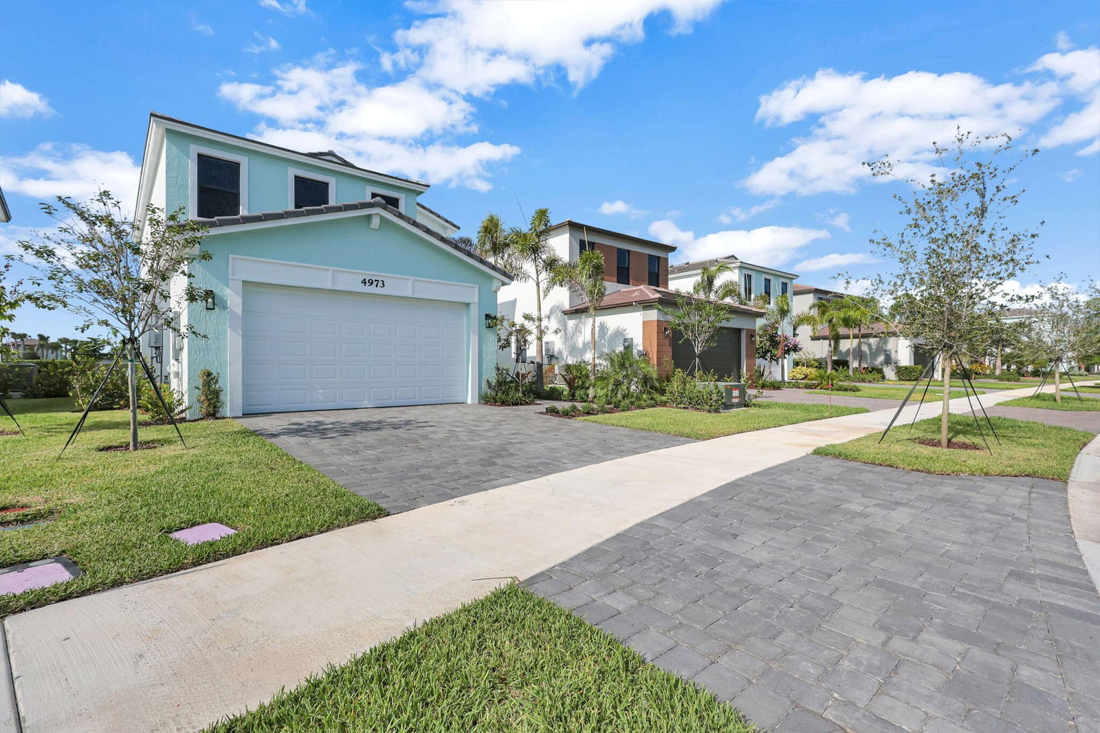 4973 Coquina Place — photo 2