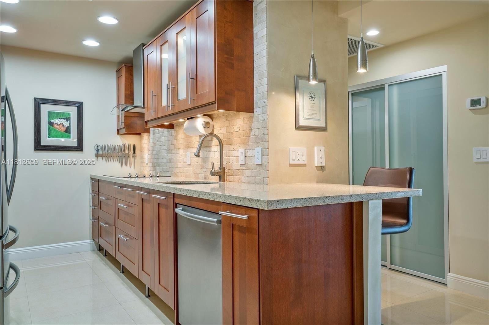 300 Bayview Drive 102, Sunny Isles Beach, FL 33160