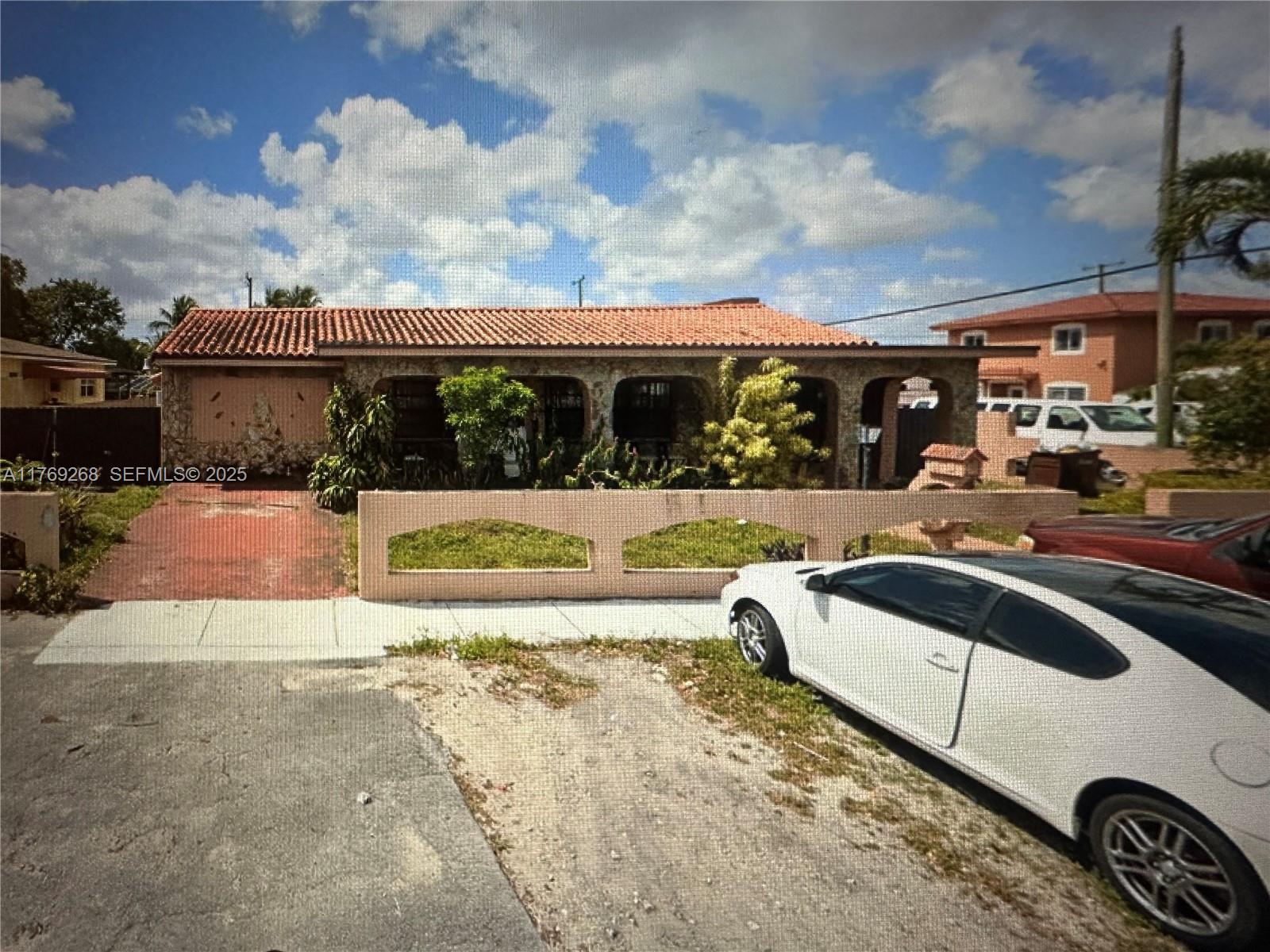 506 E 39th Street, Hialeah, FL 33013, Hialeah