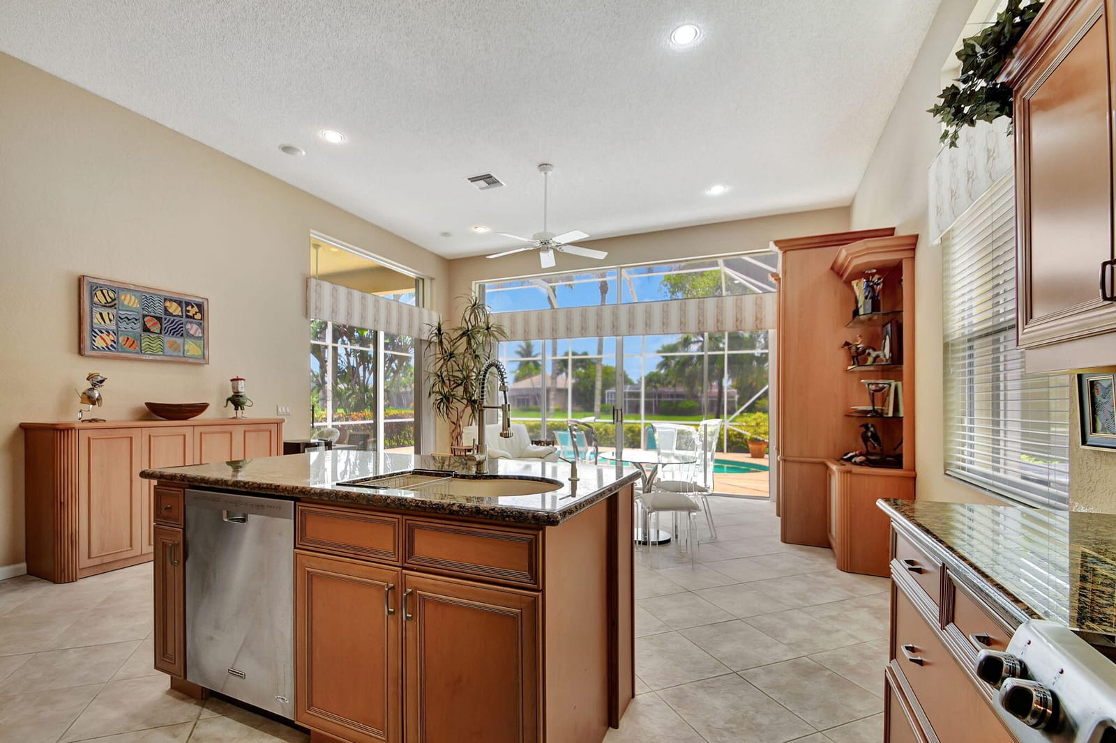 4670 Hazleton Lane, Lake Worth, FL 33449 photo 11
