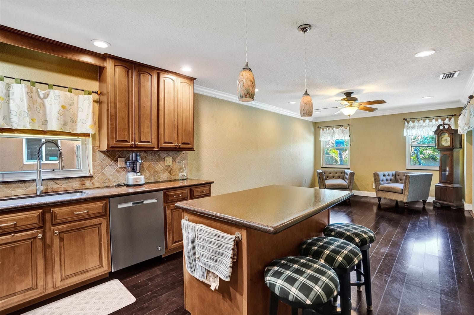 1325 SW 151st Way, Sunrise, FL 33326 photo 13