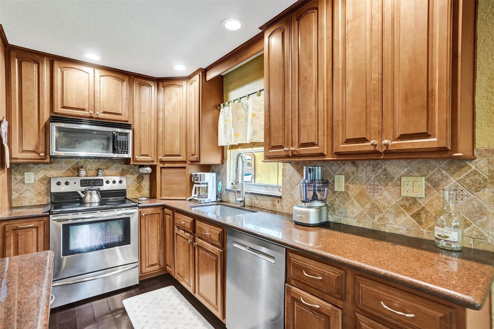 1325 SW 151st Way — photo 7