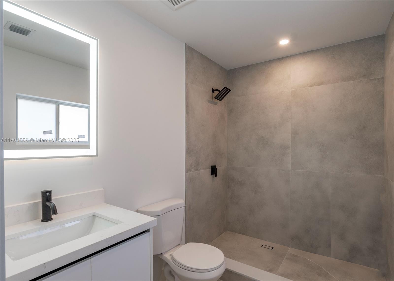 2039 NE 172nd Street, North Miami Beach, FL 33162 photo 13