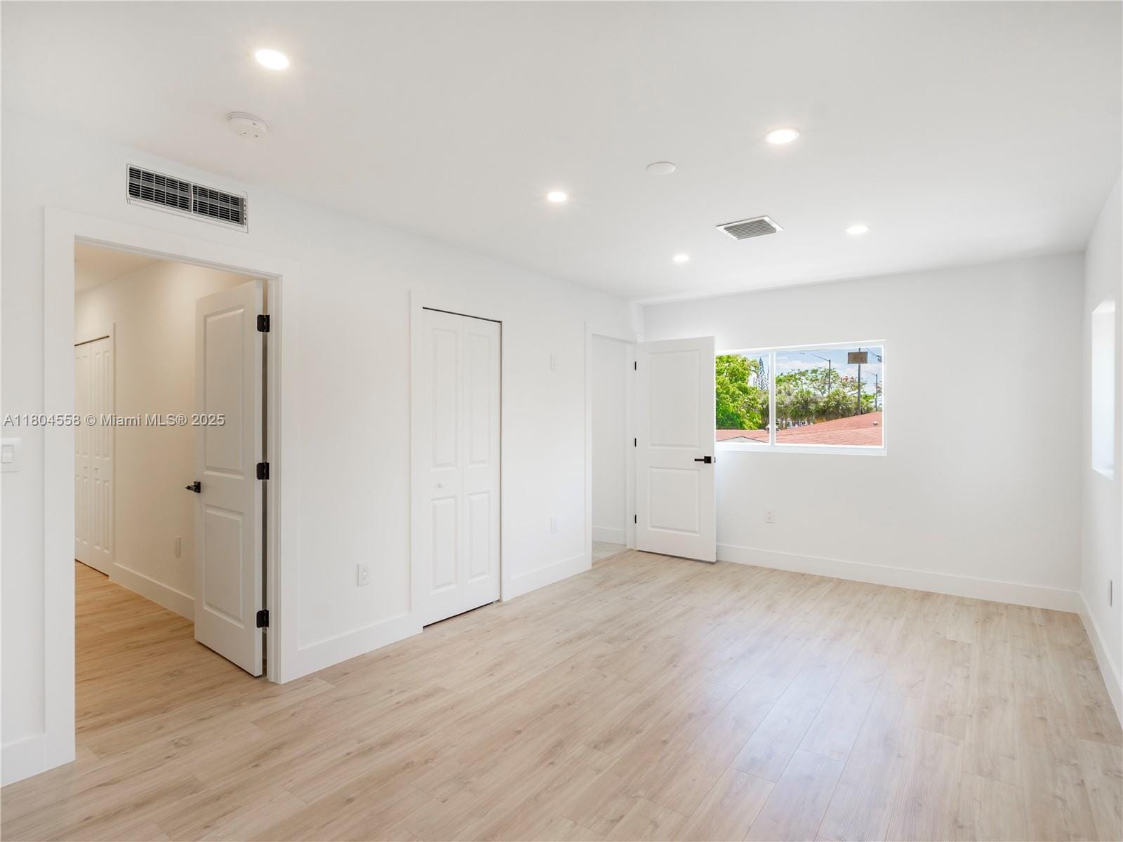 2039 NE 172nd Street, North Miami Beach, FL 33162 photo 15