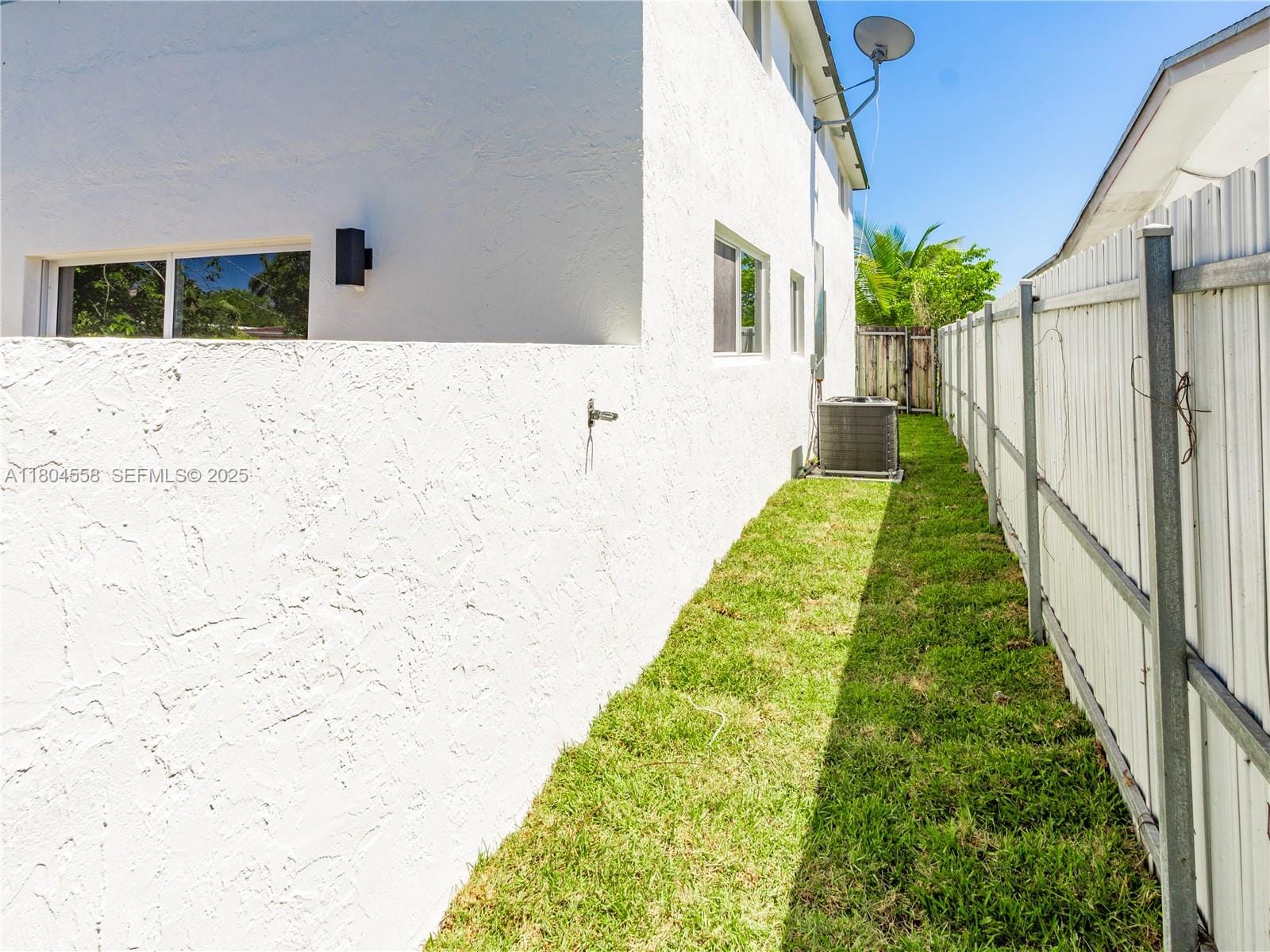 2039 NE 172nd Street, North Miami Beach, FL 33162 photo 24