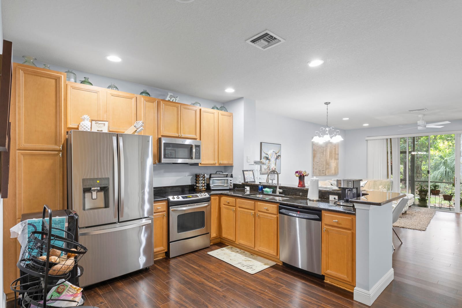 9686 Lago Drive — photo 4