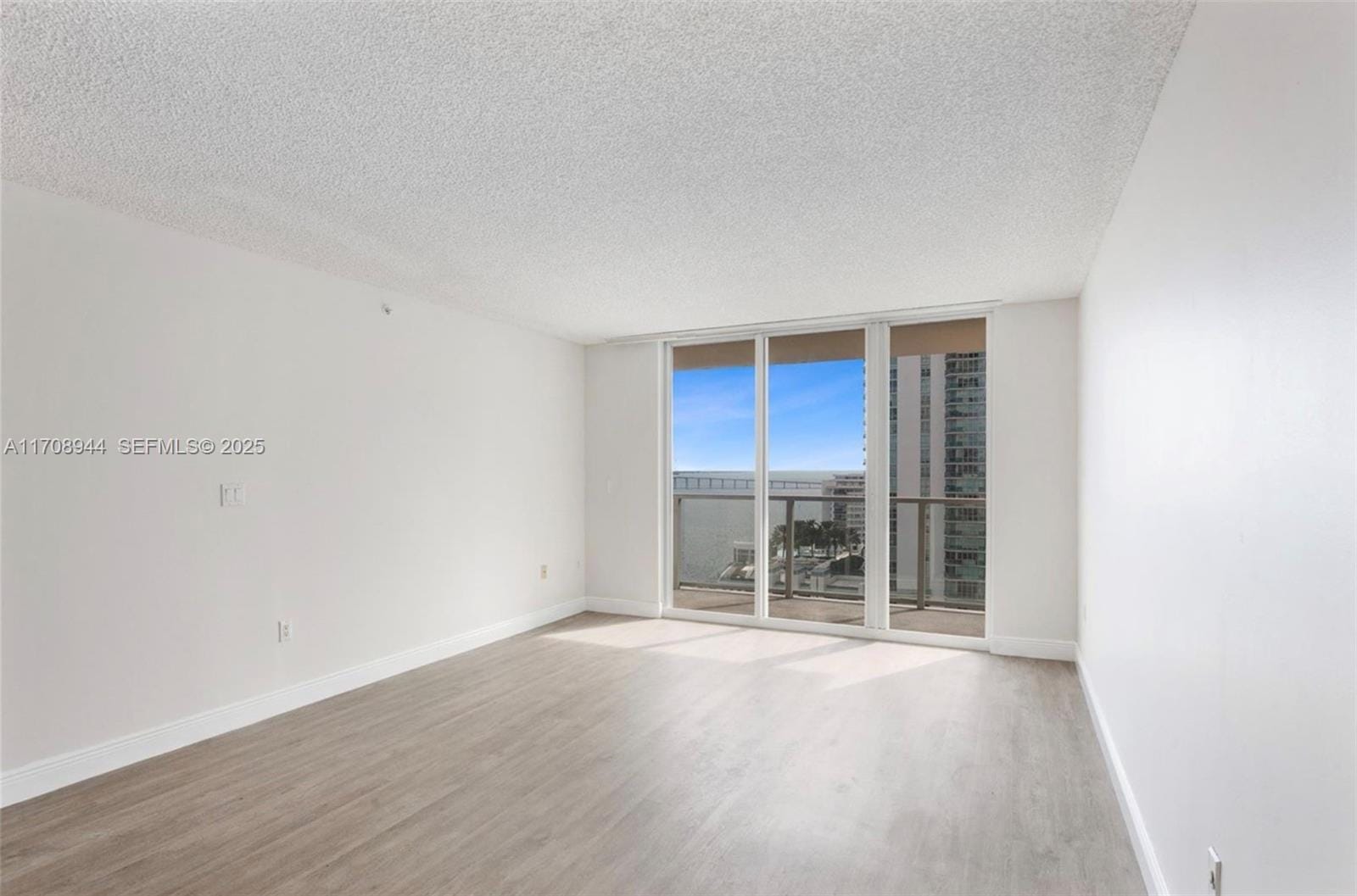 1155 Brickell Bay Drive 1705, Miami, FL 33131 photo 3