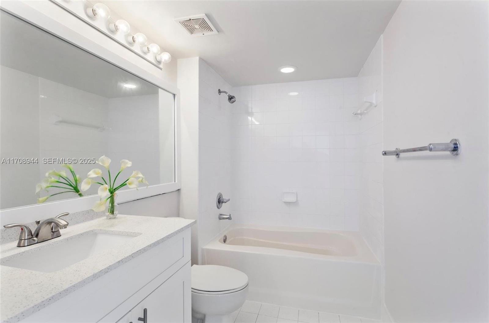 1155 Brickell Bay Drive 1705, Miami, FL 33131 photo 7