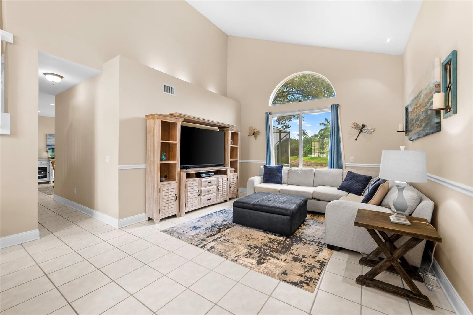 6032 NW 77th Drive — photo 3