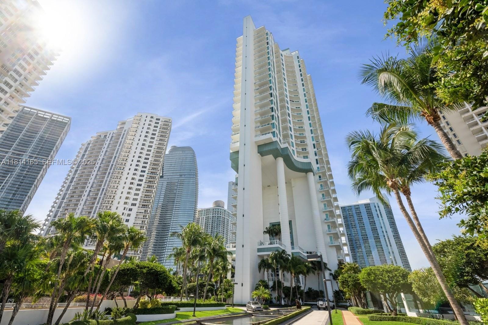900 Brickell Key Boulevard 1702, Miami, FL 33131