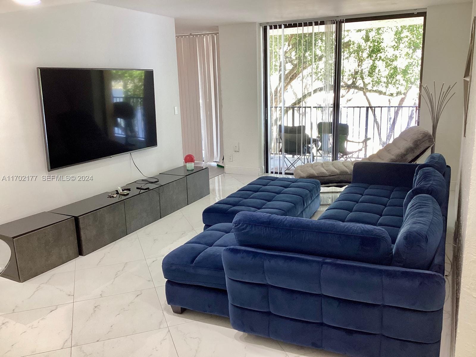 3400 Blue Lake Drive 301, Pompano Beach, FL 33064 photo 2