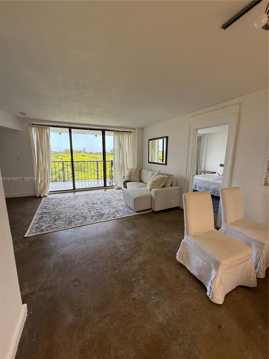 5701 Biscayne Boulevard 701 — photo 12