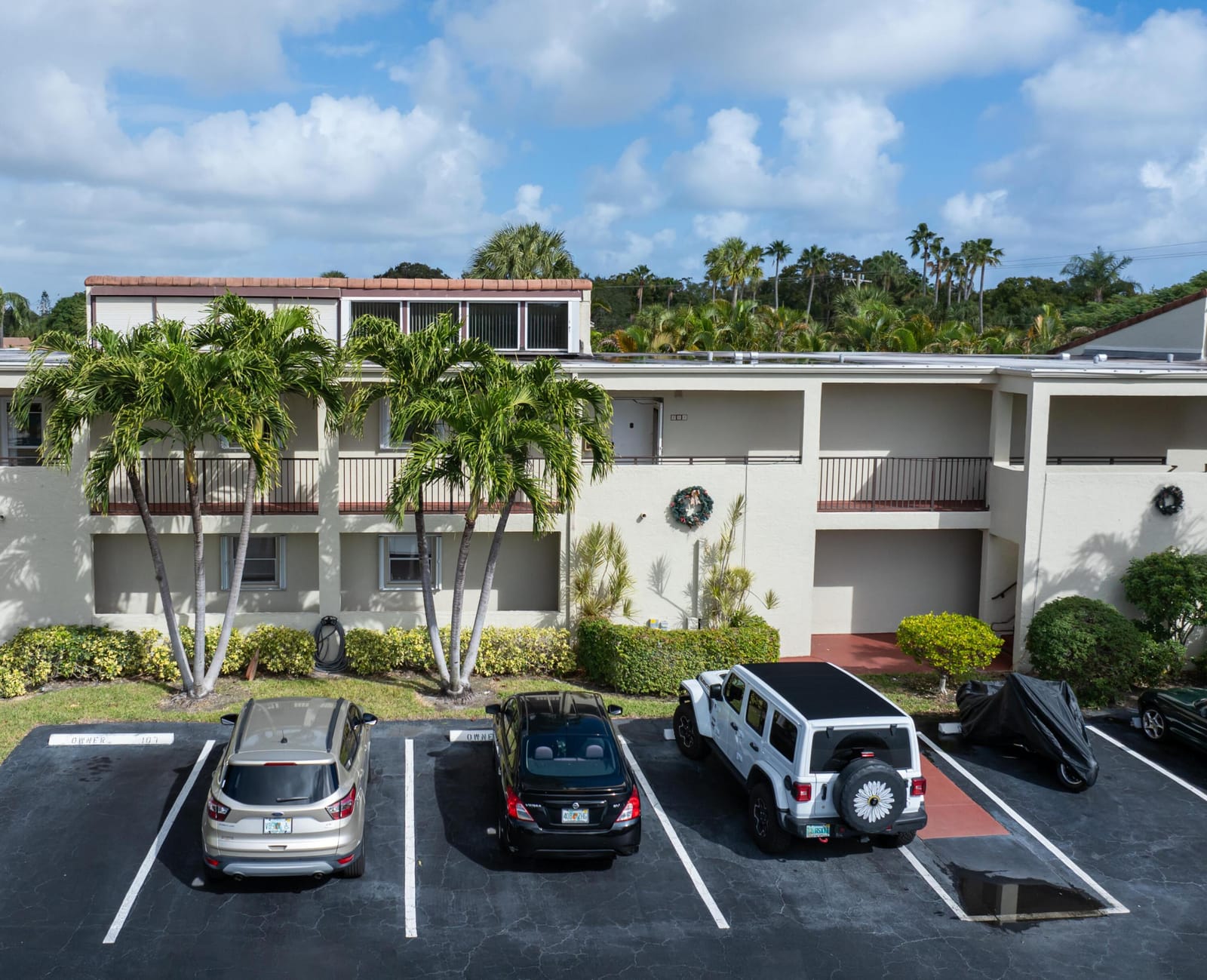 2528 Boundbrook Drive S 208, West Palm Beach, FL 33406 photo 4