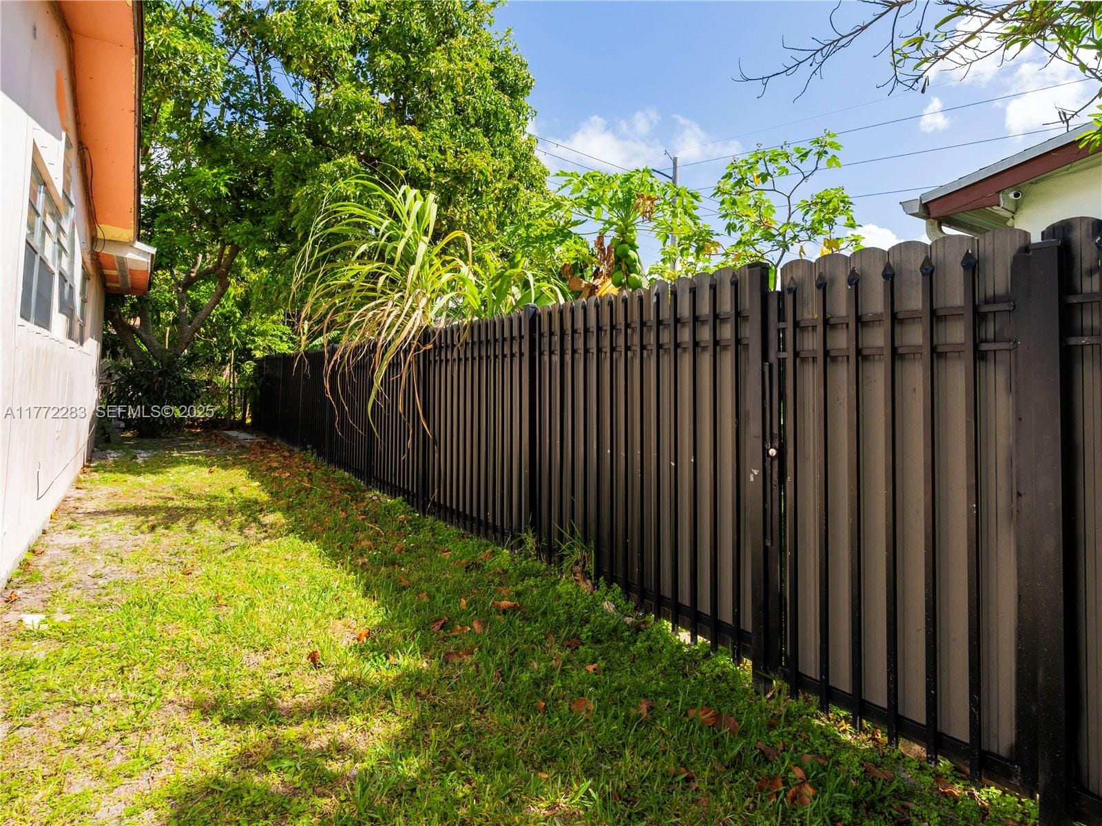 1081 NE 160th Terrace, North Miami Beach, FL 33162 photo 19