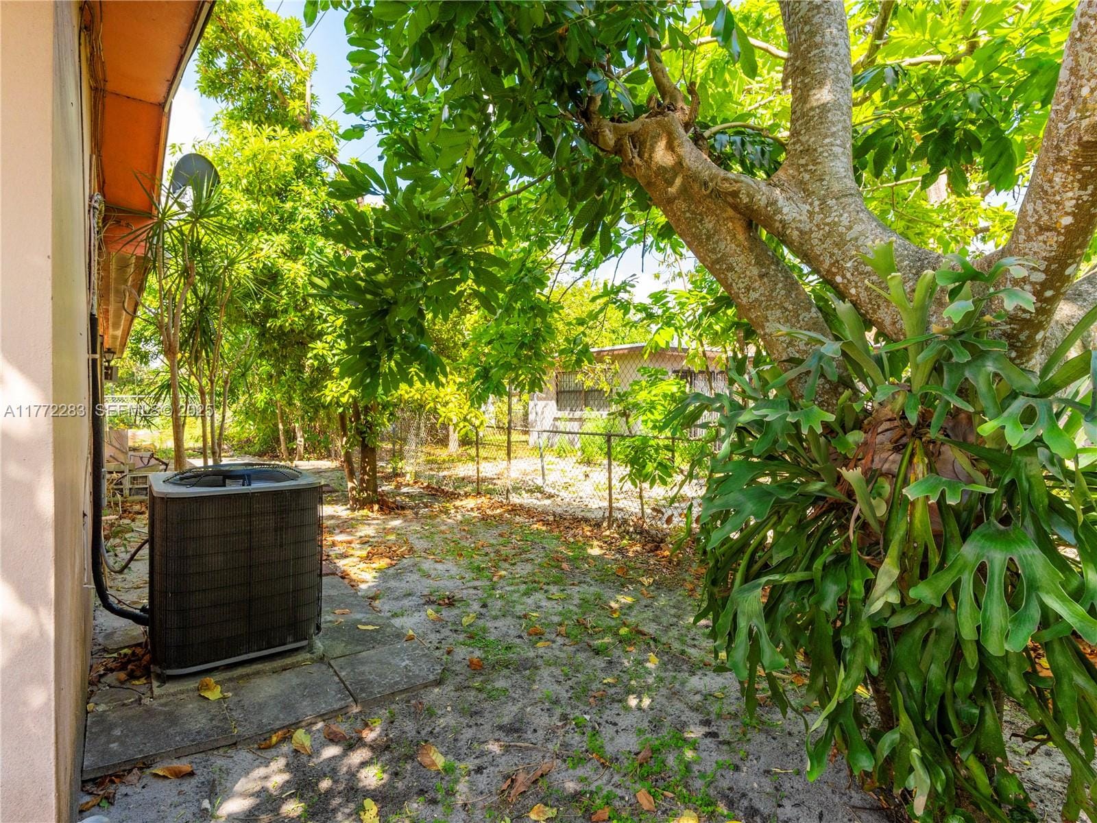 1081 NE 160th Terrace, North Miami Beach, FL 33162 photo 20