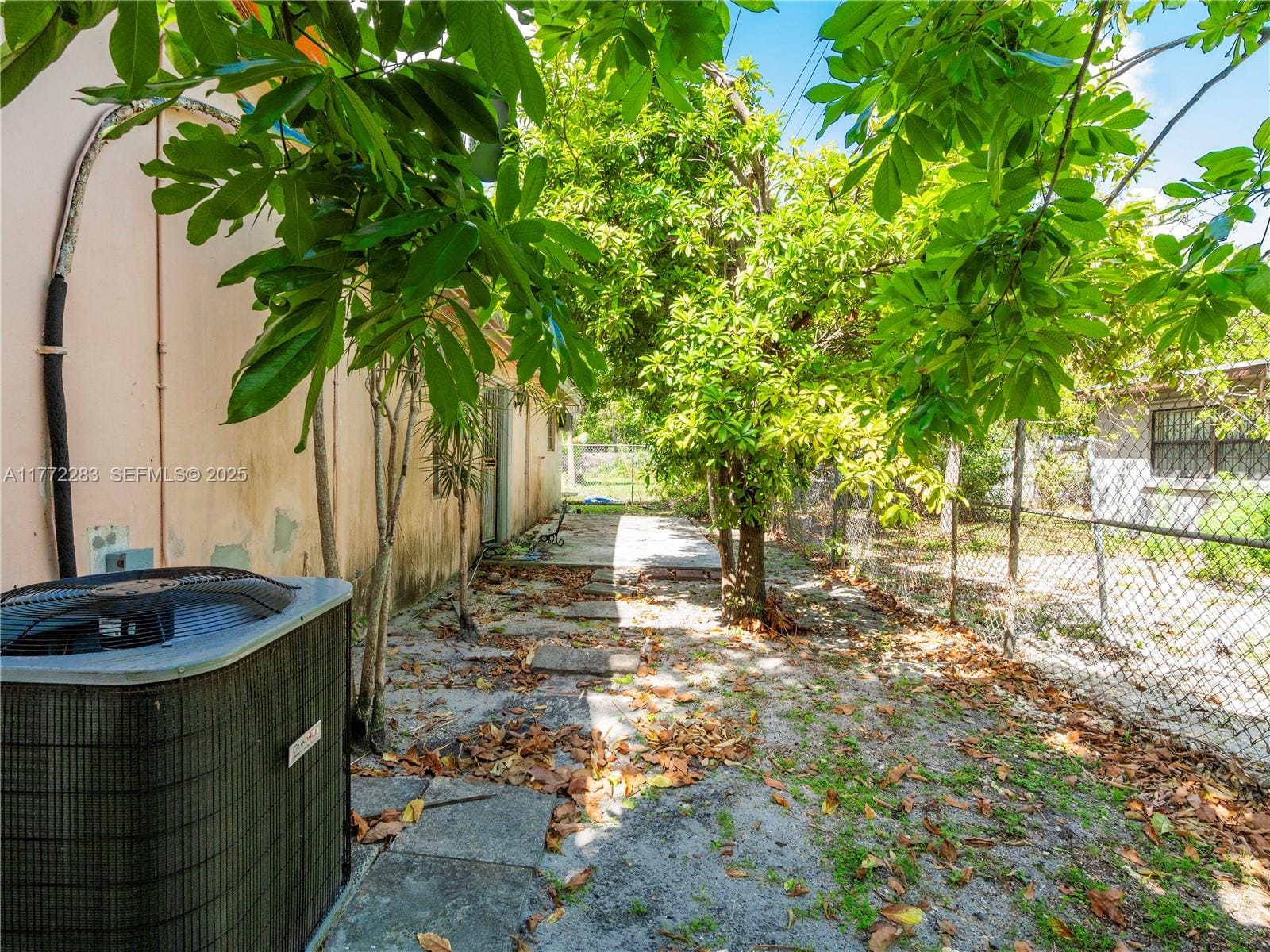 1081 NE 160th Terrace, North Miami Beach, FL 33162 photo 21