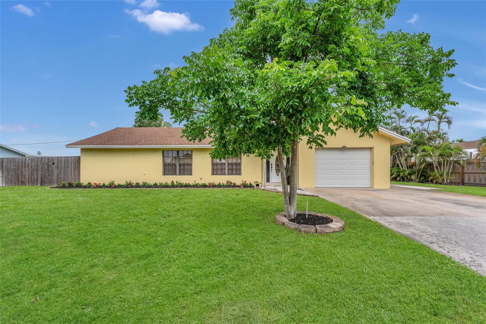 3059 Tropical Trail, Lake Worth, FL 33462