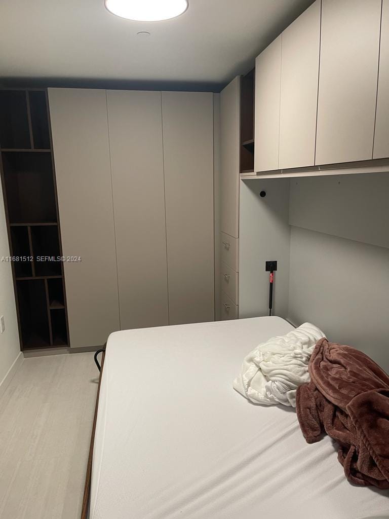1000 Brickell Plaza 3307, Miami, FL 33131 photo 14