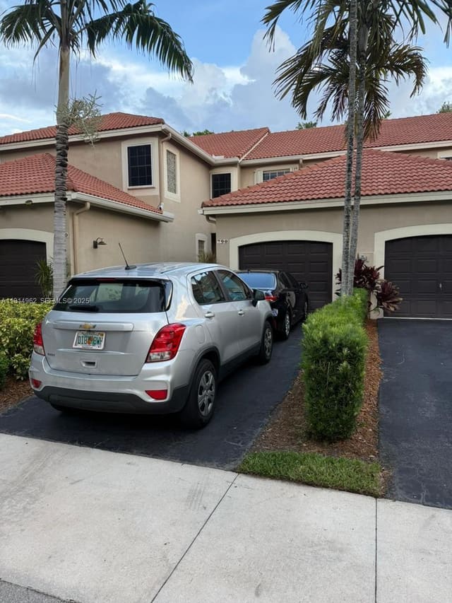 790 sorrento dr Sorrento Drive 790, sold in San Remo, Weston, FL