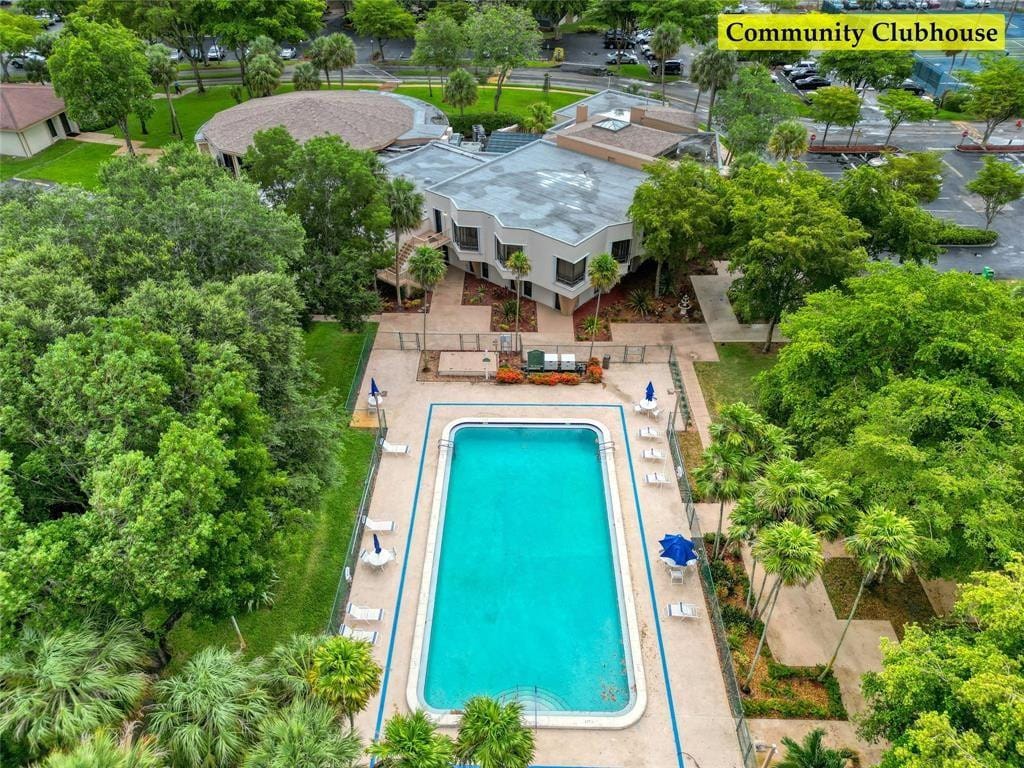 1100 Saint Charles Place 521, Pembroke Pines, FL 33026 photo 29