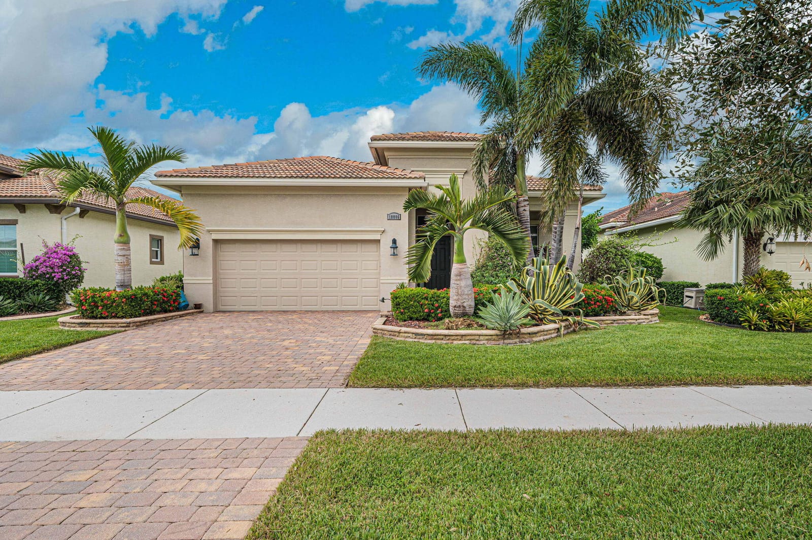 18006 SW Cosenza Way, Port St. Lucie, FL 34986