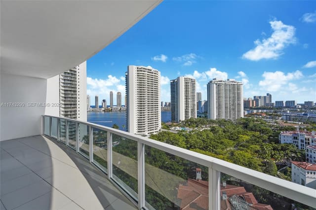 4100 Island Boulevard 1401, sold in Bellini At Williams Islan, Aventura, FL