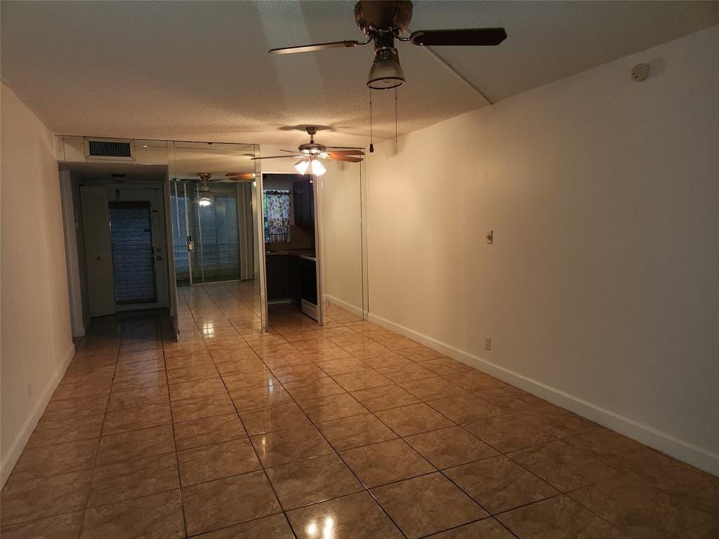 9601 Sunrise Lakes Boulevard 208 — photo 4