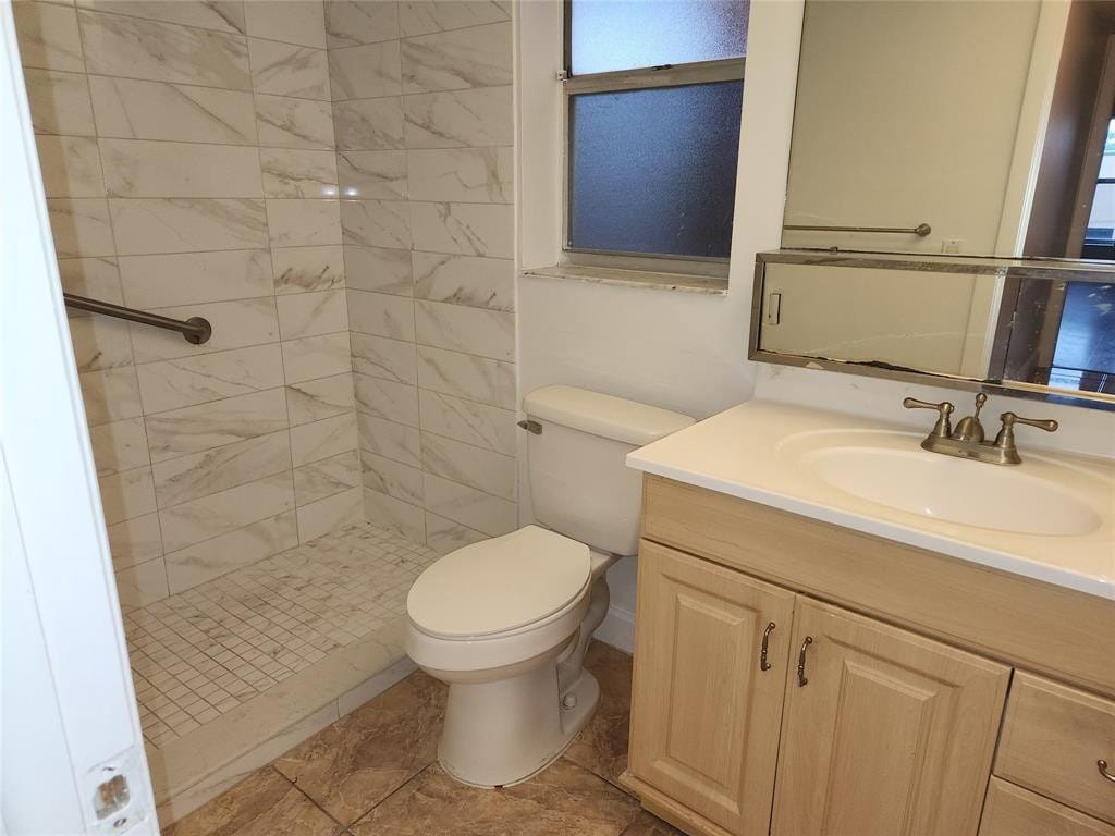 9601 Sunrise Lakes Boulevard 208 — photo 7