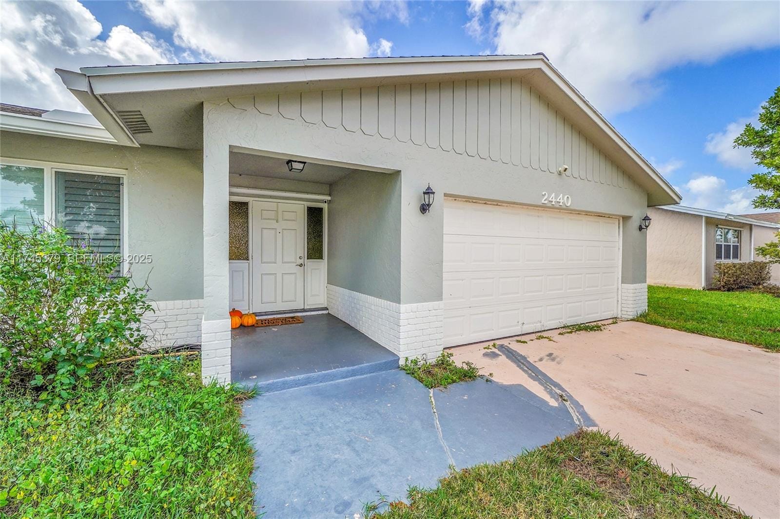 2440 SW 12th Street, Deerfield Beach, FL 33442 photo 1