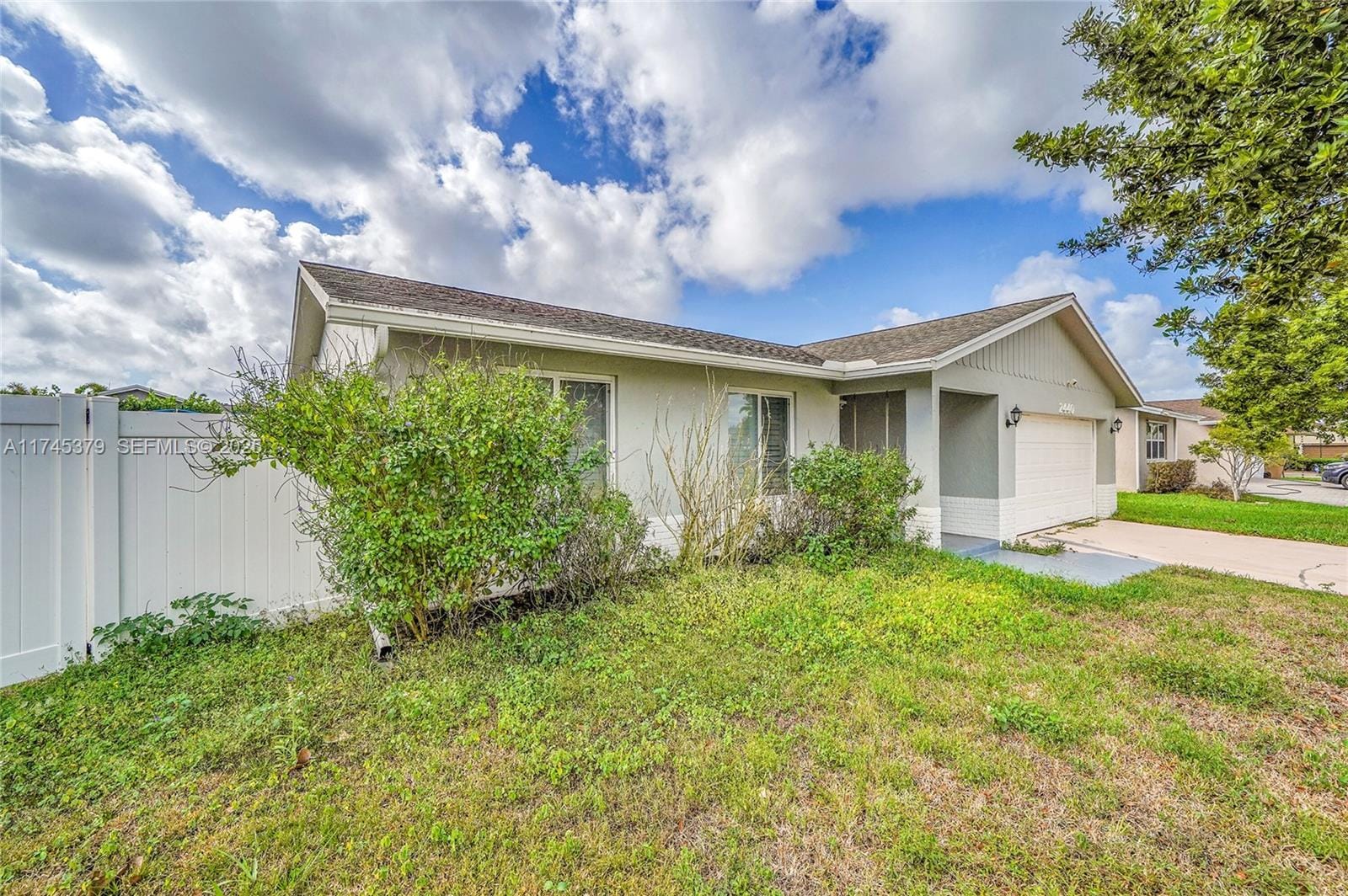 2440 SW 12th Street, Deerfield Beach, FL 33442 photo 2