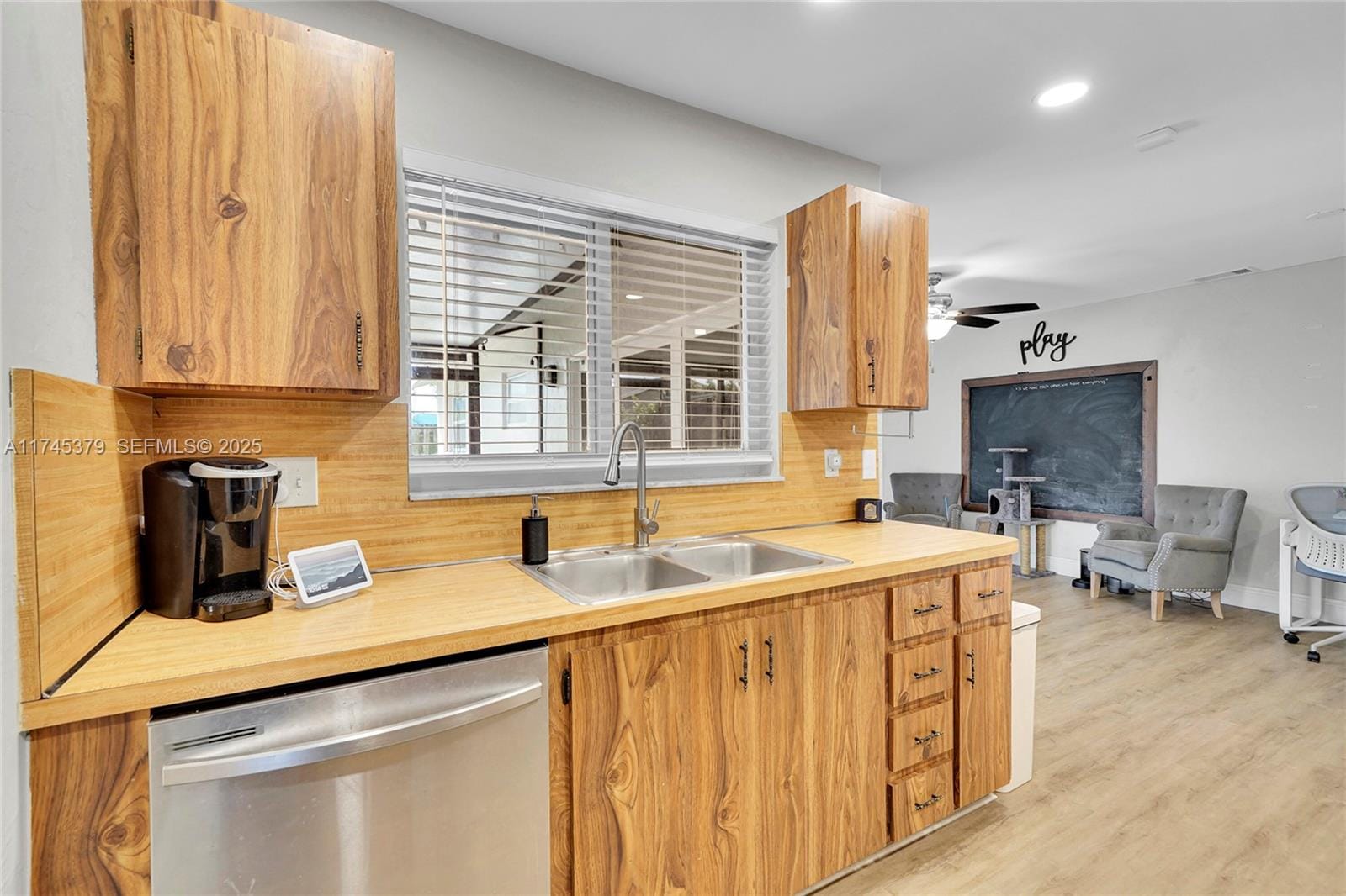 2440 SW 12th Street, Deerfield Beach, FL 33442 photo 14