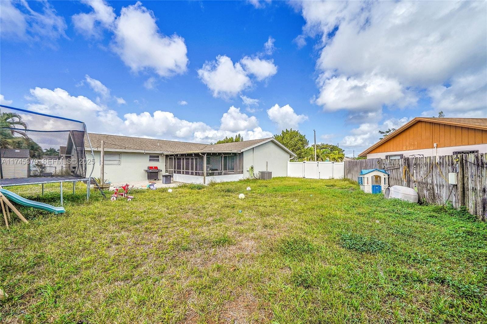 2440 SW 12th Street, Deerfield Beach, FL 33442 photo 28