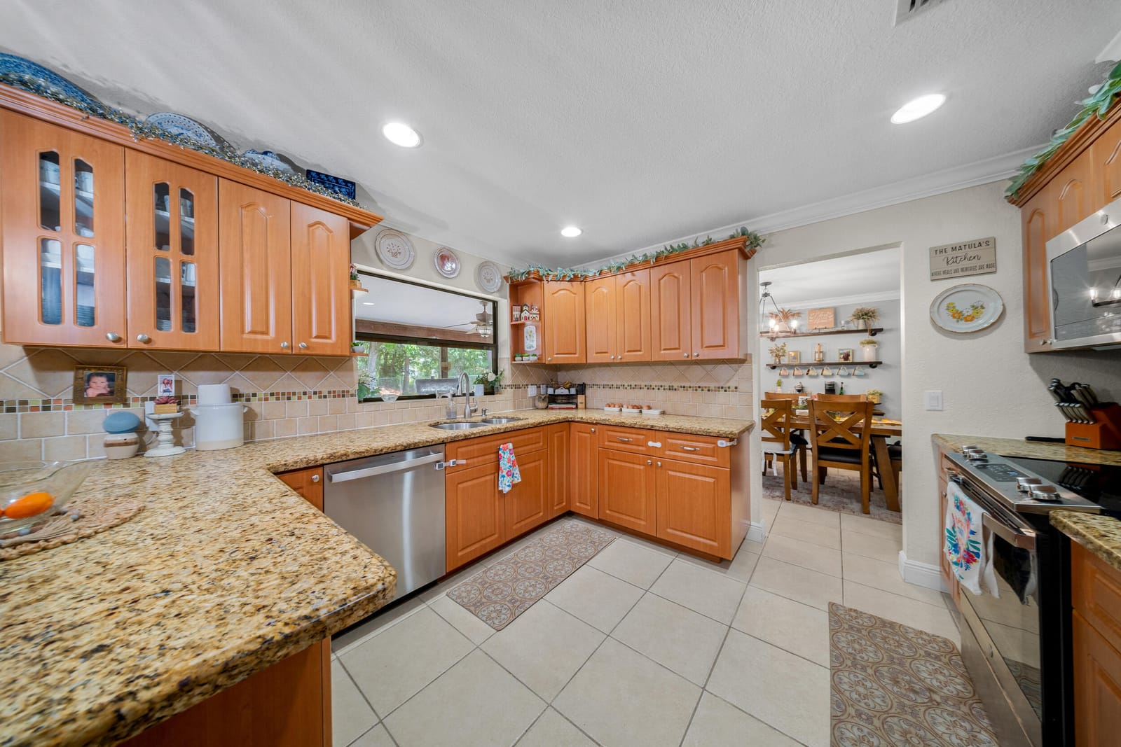 6008 Roland Court — photo 3