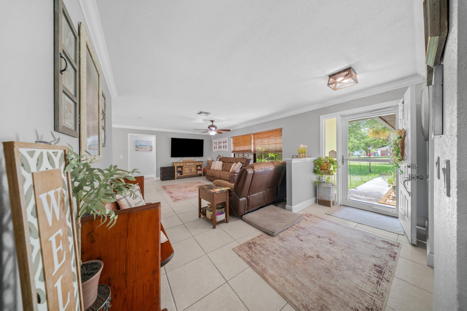 6008 Roland Court — photo 10
