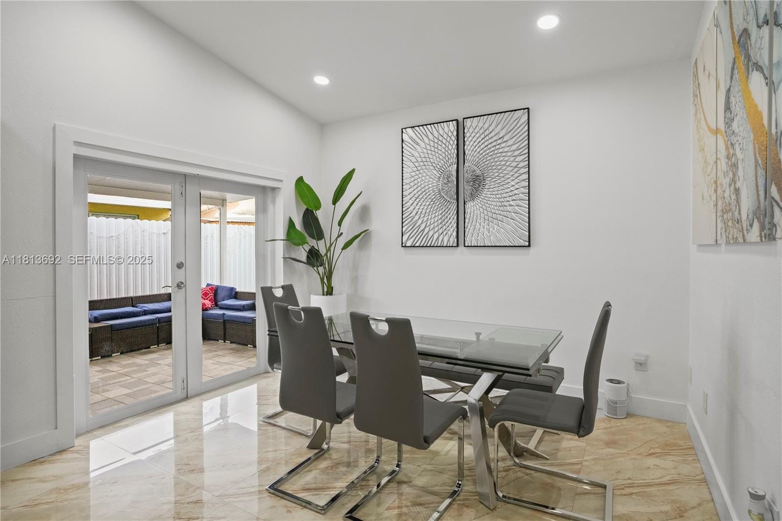 2627 W 69th Terrace, Hialeah, FL 33016 photo 14