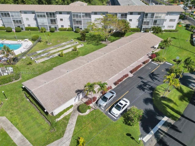700 Layne Boulevard 123, sold in Golden Isles Condo Apts, Hallandale Beach, FL