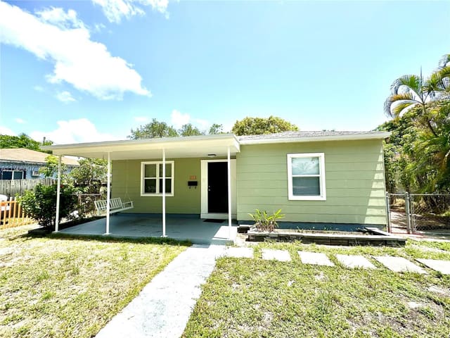 765 NW 125th Street, North Miami, FL 33168