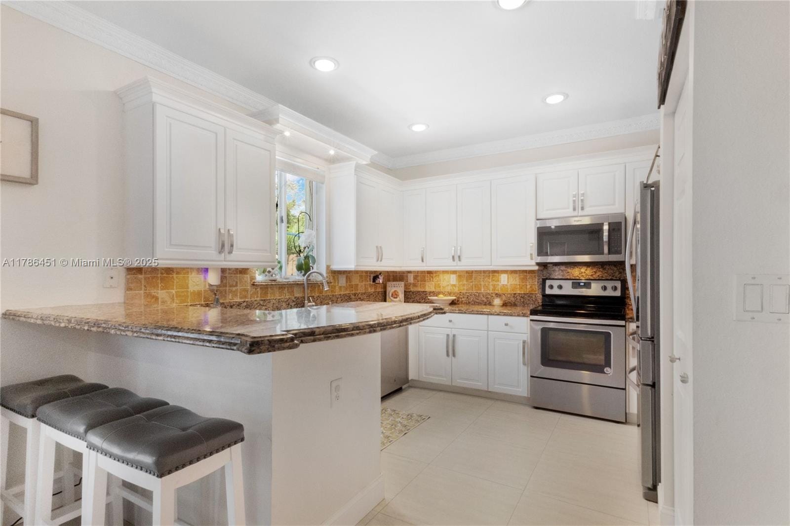 15735 SW 139th Street — photo 12